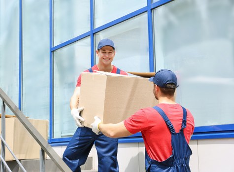Man With Van Earlscourt team preparing belongings with protective care